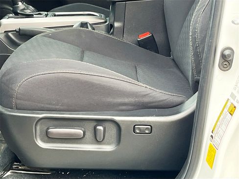 Used 2023 Toyota Tacoma 4x4 Double Cab image 19