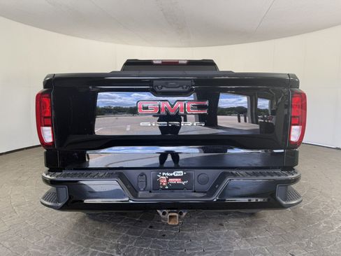 Used 2024 GMC Sierra 1500 Pro w/ Graphite Edition AWD/4WD image 7