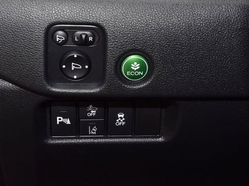 Used 2022 Honda Pilot Elite image 34