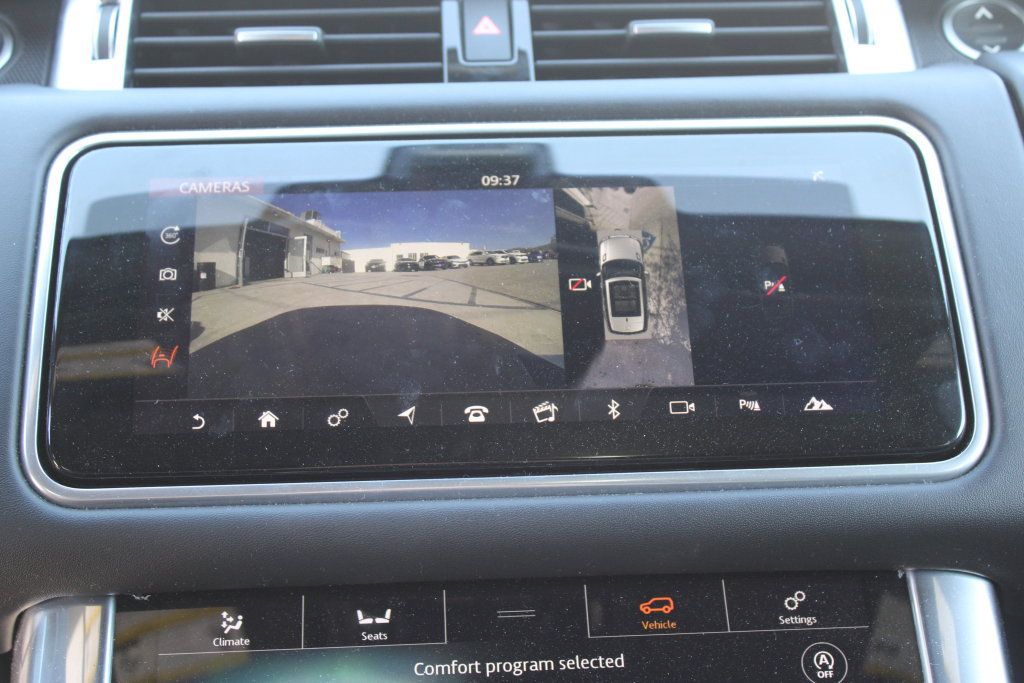 Used 2020 Land Rover Range Rover Sport HST AWD/4WD image 25