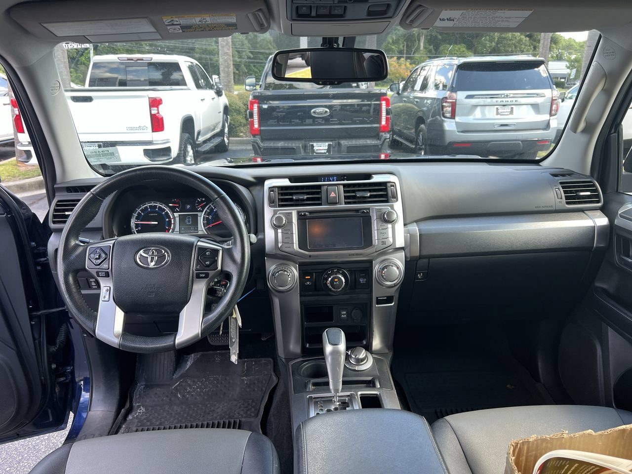 Used 2018 Toyota 4Runner SR5 Premium AWD/4WD image 31