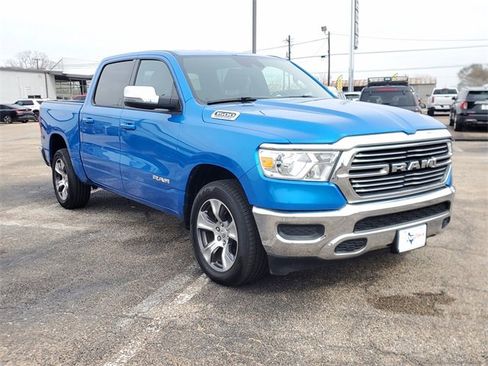 Used 2024 RAM 1500 Laramie image 2