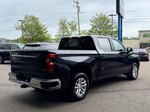 Used 2024 Chevrolet Silverado 1500 LT AWD/4WD image 6