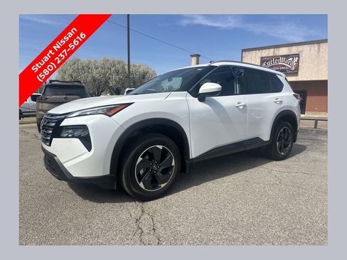 Certified 2024 Nissan Rogue SV w/ SV Premium Package image 1