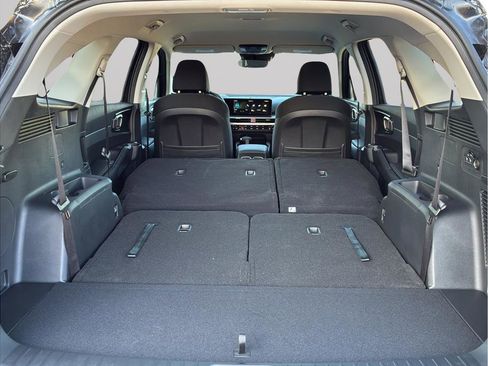 New 2026 Kia Sorento LX FWD image 9