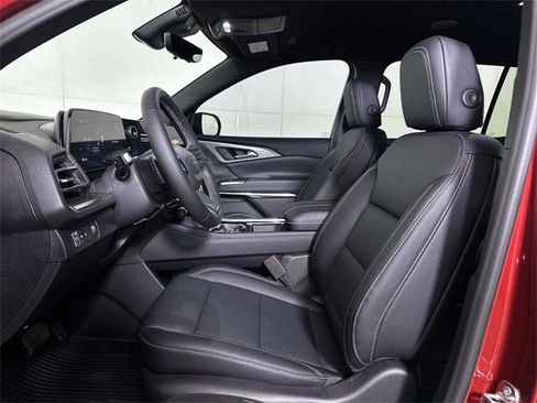 New 2026 Chevrolet Traverse LT w/ Midnight/Sport Edition image 19