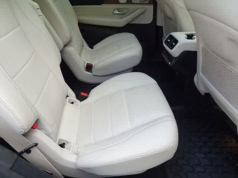 Used 2022 Mercedes-Benz GLS 450 4MATIC image 14