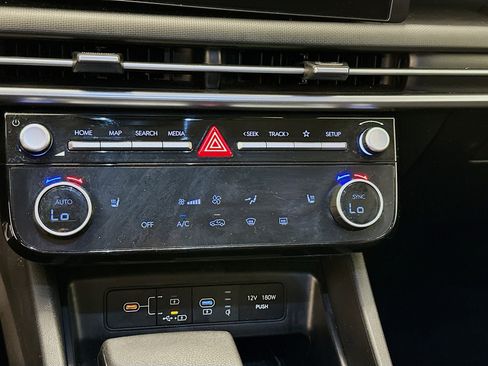 Used 2025 Hyundai Tucson SEL image 23