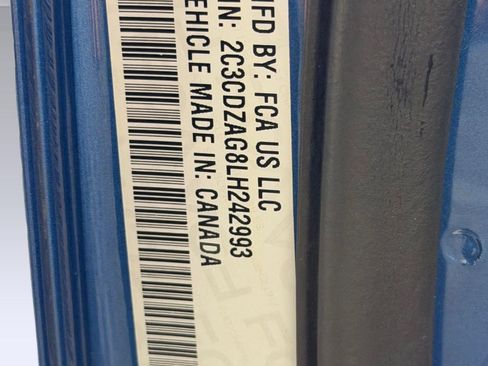 Used 2020 Dodge Challenger SXT w/ Blacktop Package image 18