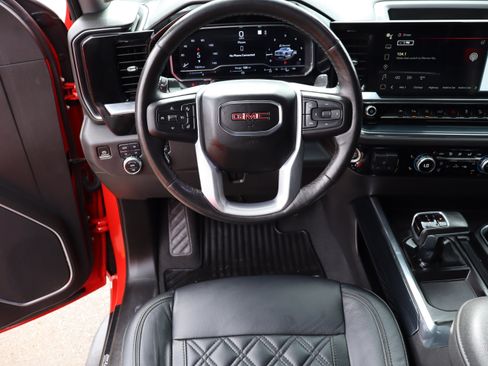 Used 2023 GMC Sierra 1500 Elevation w/ Preferred Package image 32