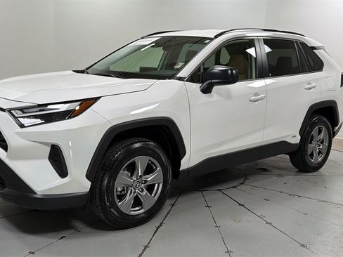 Certified 2025 Toyota RAV4 LE image 1