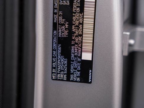 Used 2022 Volvo XC90 T6 Momentum w/ Advanced Package image 39