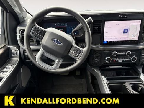 Certified 2025 Ford F350 4x4 Crew Cab Super Duty image 10