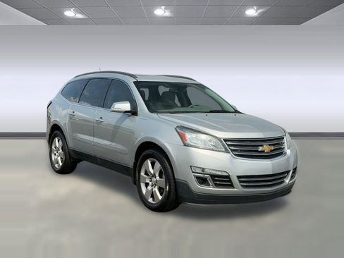 Used 2013 Chevrolet Traverse LTZ FWD image 7