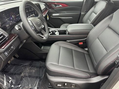 New 2026 Chevrolet Traverse Z71 w/ Driver Confidence Package image 5