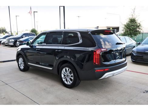 Used 2022 Kia Telluride LX AWD/4WD image 6