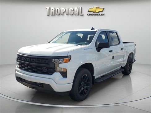 New 2026 Chevrolet Silverado 1500 Custom image 1