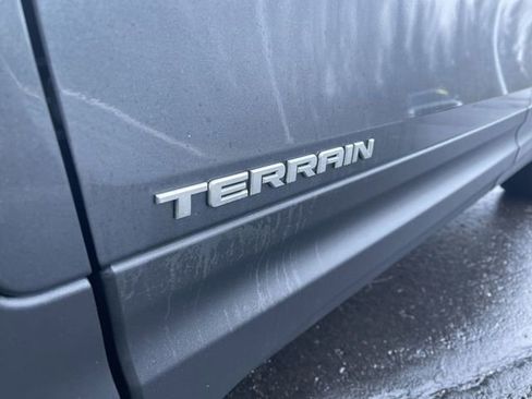 Used 2019 GMC Terrain SLE image 30