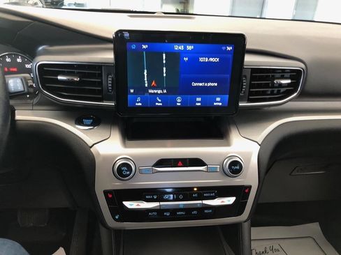 Used 2022 Ford Explorer XLT w/ Equipment Group 202A image 18