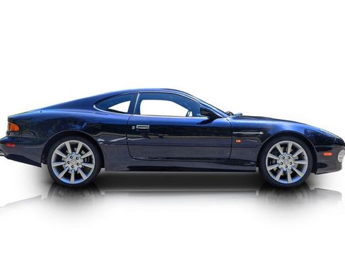 Used 2003 Aston Martin DB7 Vantage RWD image 2