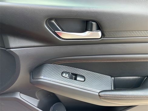 Used 2019 Nissan Altima 2.5 SR image 14