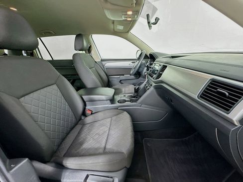 Used 2018 Volkswagen Atlas S FWD image 34