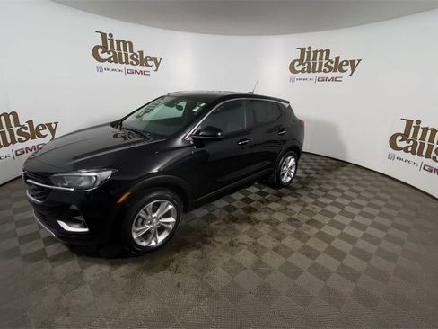 Used 2023 Buick Encore GX Preferred w/ Cold Weather Comfort Package image 4