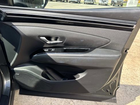 Used 2023 Hyundai Tucson Limited image 24