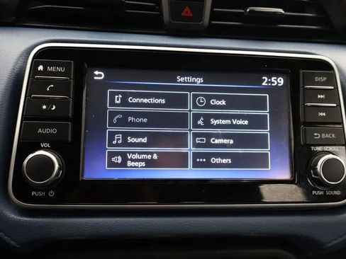 Used 2023 Nissan Versa SV FWD image 26