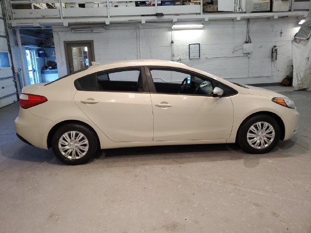 Used 2014 Kia Forte LX FWD image 8