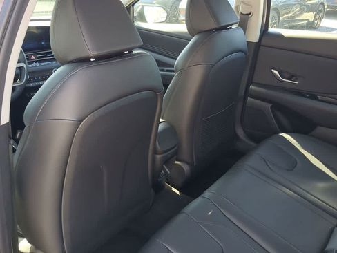 New 2026 Hyundai Elantra Limited FWD image 19