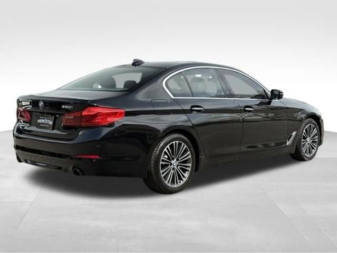 Used 2018 BMW 530i xDrive AWD/4WD image 7