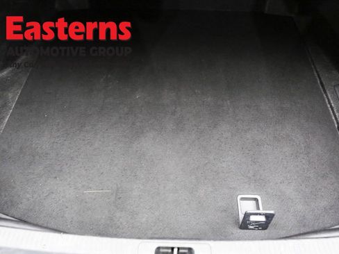 Used 2025 Toyota Camry LE image 9