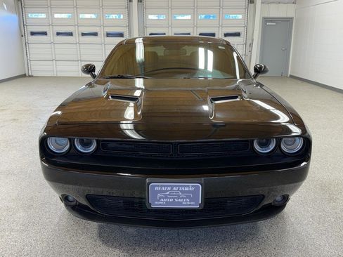 Used 2021 Dodge Challenger SXT w/ Blacktop Package RWD image 7