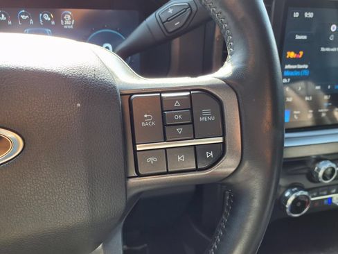 Used 2024 Ford F250 Lariat w/ Sport Appearance Package AWD/4WD image 19