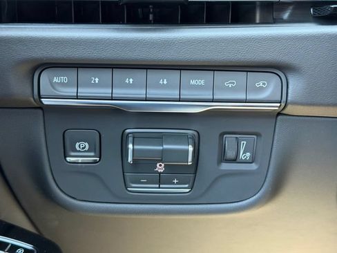 New 2026 Cadillac Escalade Luxury w/ Touring Package AWD/4WD image 35