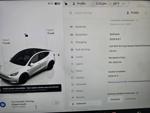 Used 2023 Tesla Model Y Performance AWD/4WD image 17