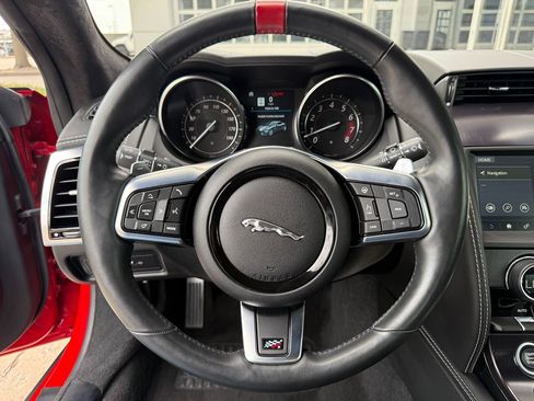 Used 2020 Jaguar F-TYPE Checkered Flag image 15