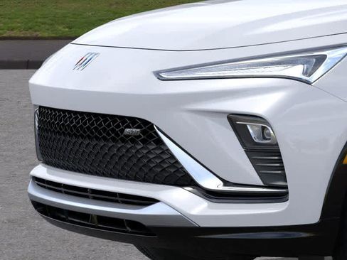 New 2026 Buick Envista Sport Touring image 13