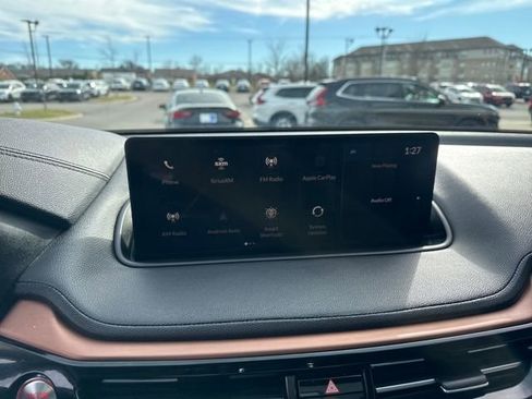 Used 2022 Acura MDX SH-AWD image 14