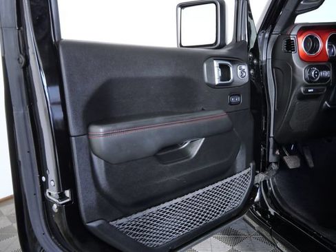 Used 2020 Jeep Gladiator Rubicon AWD/4WD image 17