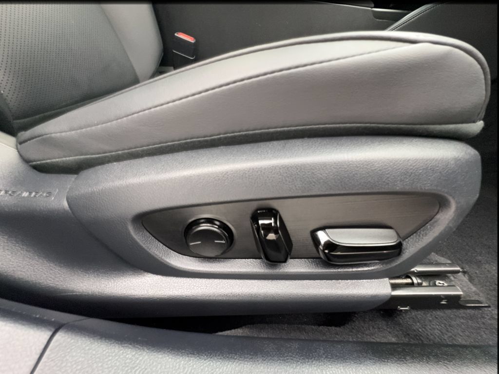 Used 2023 Lexus ES 350 w/ Premium Package FWD image 33