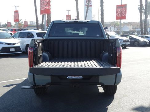 New 2026 Toyota Tundra Platinum AWD/4WD image 8
