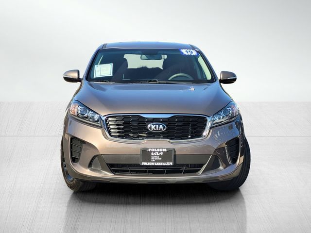 Used 2019 Kia Sorento FWD image 2
