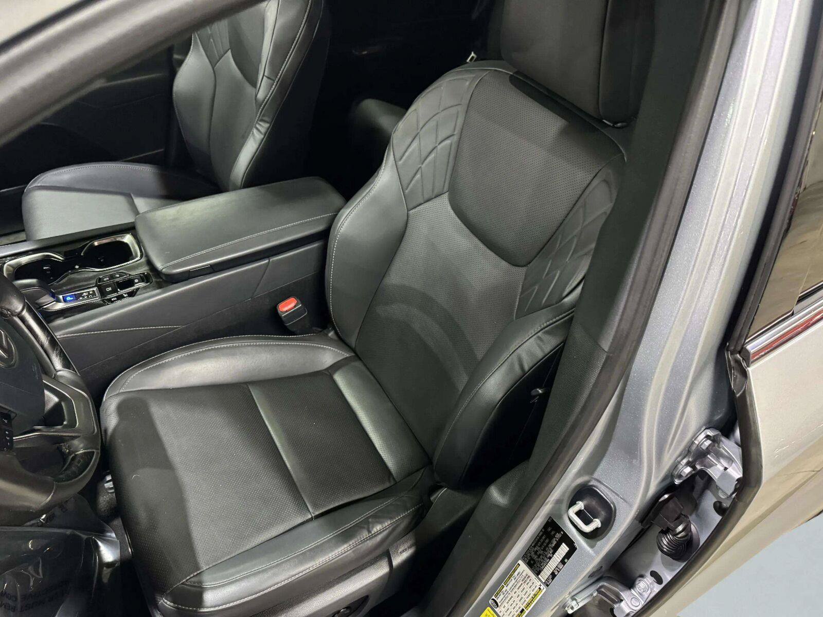 Used 2024 Lexus RX 350 Premium w/ Convenience Package AWD/4WD image 22
