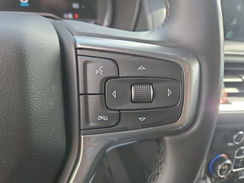 Used 2024 Chevrolet Tahoe LT AWD/4WD image 32