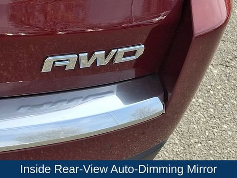 Used 2015 GMC Acadia SLT AWD/4WD image 36