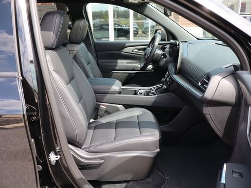 New 2026 Chevrolet Traverse LT FWD image 51