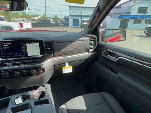Used 2026 Chevrolet Silverado 1500 LT AWD/4WD image 28