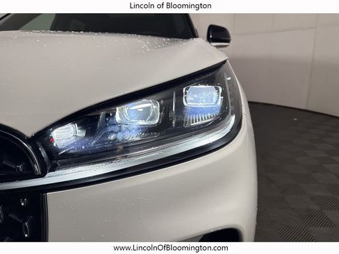 Certified 2025 Lincoln Aviator Reserve w/ Illumination Package image 12